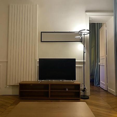 Spacious Apartment Next To Place Vendome París Exterior foto