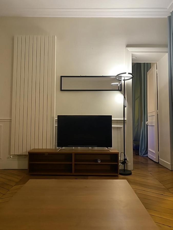 Spacious Apartment Next To Place Vendome París Exterior foto