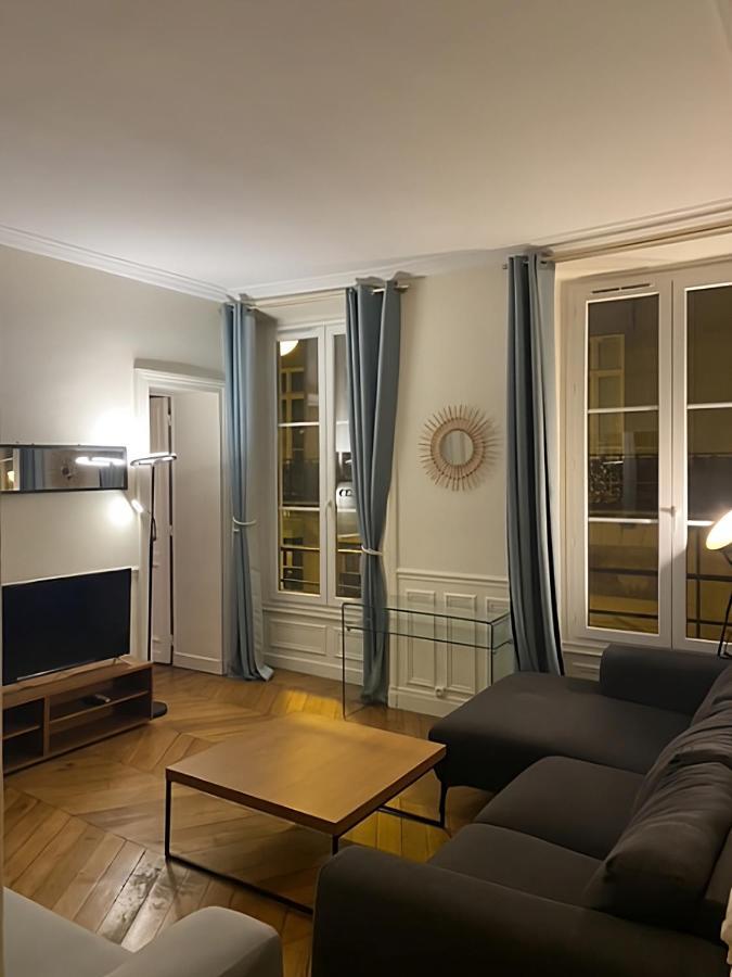 Spacious Apartment Next To Place Vendome París Exterior foto